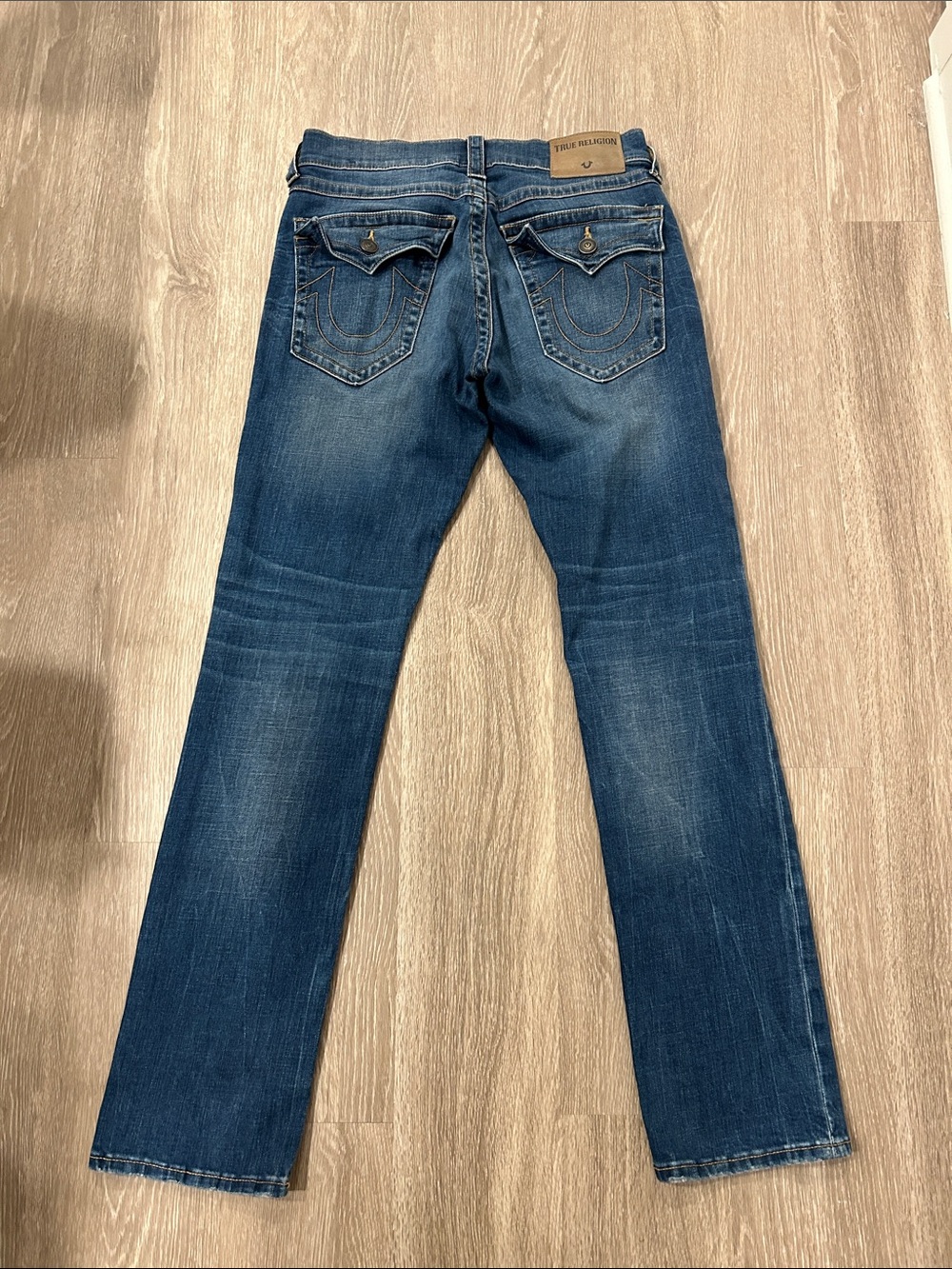 True Religion - Ricky Relaxed Straight Jeans - Picture 4 of 7